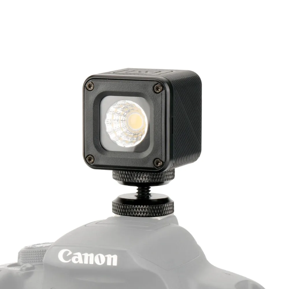 

Ulanzi Mini Portable Camera Video LED Light Waterproof LED Photo Lighting with Hot Shoe