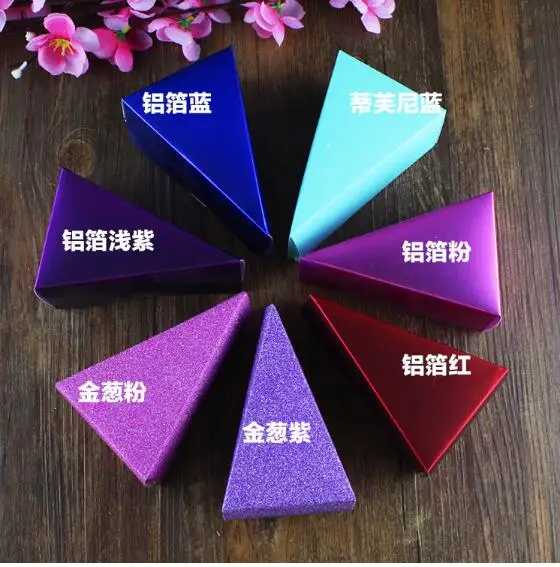 

50 pieces Candy Box Chocolate Sweet Wedding Paper Aluminum Foil Triangle Cake Box Wedding Favors boxes