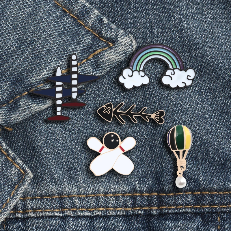 

Funny Brooches Rainbow Balloon Fish Bone Buttons Icon Gold Medal Airplane Bowling Enamel Pins Denim Jackets Lapel Badge Jewelry