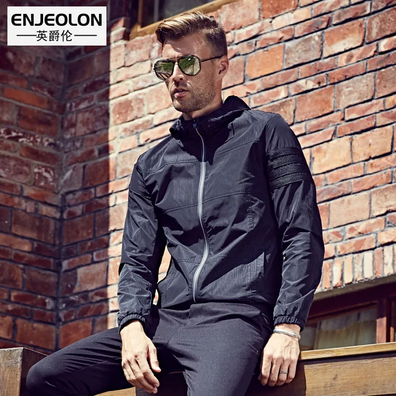 

Enjeolon brand hoodies Bomber jackets menfashion printing windbreaker Mens coats,hooded Jacket Men tactical clothes WT0218