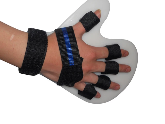 hand hand fingers thumb plates Wonem with fake cocks