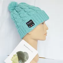 2016 new products gold supplier china hidden invisible bluetooth beanie hat with headphone.