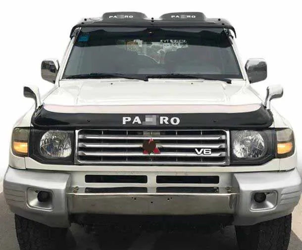 Блок для отделки окон Mitsubishi Pajero V31 V32 V33 с песочным камнем|Тюнинговые молдинги| |