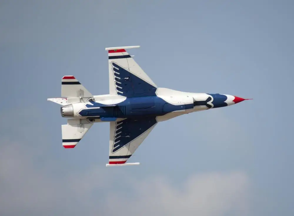 Freewing F-16 F16 Fighting Falcon 90 мм EDF Jet PNP или комплект+ сервопривод выдвижной F 16 самолет/радиоуправляемая модель для хобби