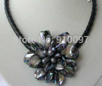 

54013>>classic black baroque freshwater pearl shell flower leather necklace
