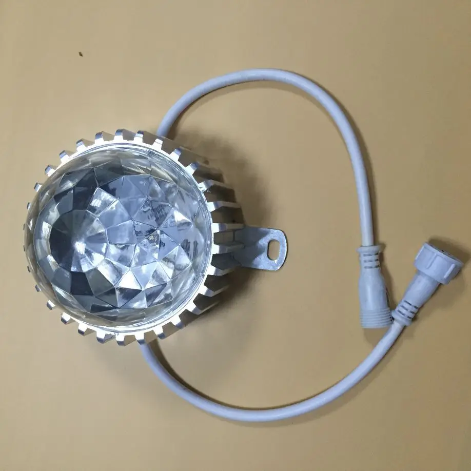 

DC24V 130mm diameter WS2811 pixel module;2.88W;IP68;with diamond cover and aluminium base;with 13.5mm waterproof connector