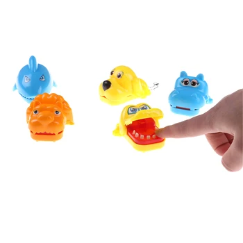 

Mouth Dentist Bite Finger Toy Keychain Crocodile Pulling Teeth Bar Games Toys Kids Funny Toy For Children Gift Keyring