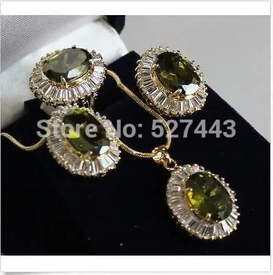 

Wholesale Lovely Sets Olive green crystal pendant necklace Stud earring Ring