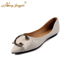 Черные бежевые туфли на плоской подошве из микрофибры с мягкой подошвой женская обувь пикантные модные удобные офисные однотонные туфли с острым носком, размеры 42, 42, 43