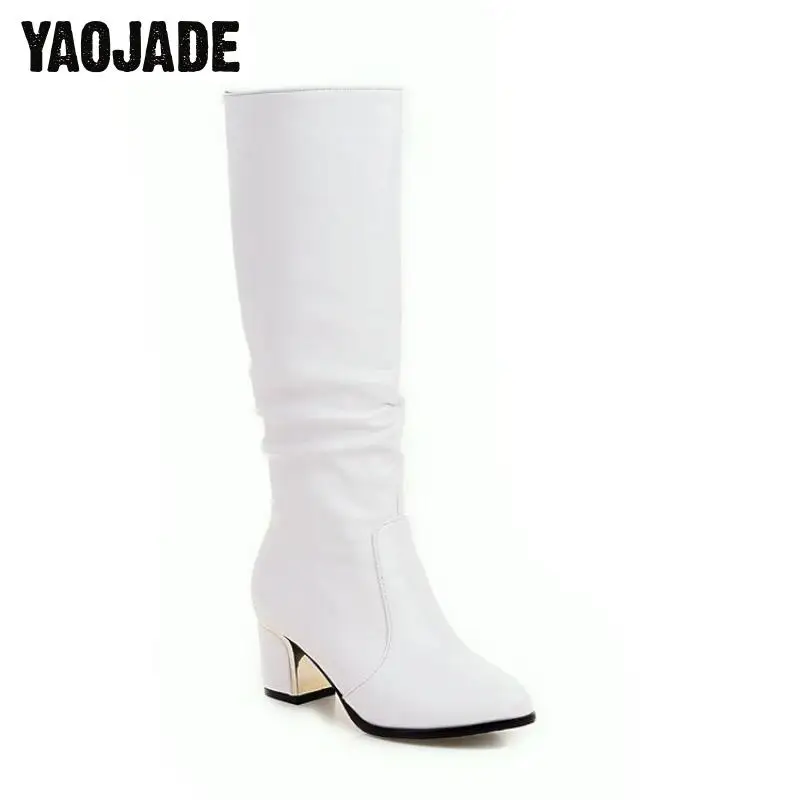 

Coarse Heel 2018 New Fashion Pure Color Non-slip Female Martin Boots High Quality Soft And Comfortable Female Martin Boots
