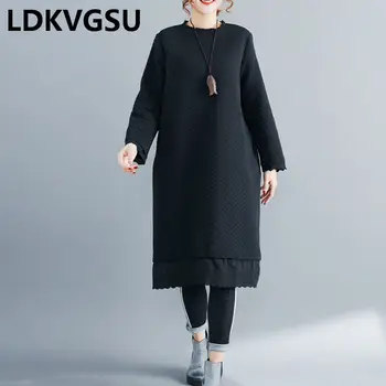 

2018 Autumn Winter New Women Literary Retro Loose Large Size Dress Lace Stitching Round Neck Black Thicken Dress Female Is1447