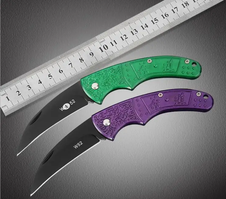 

LLxxmm pocket folding Karambit knife Portable camping Tactical Survival claw Knives game traning cs go real knife
