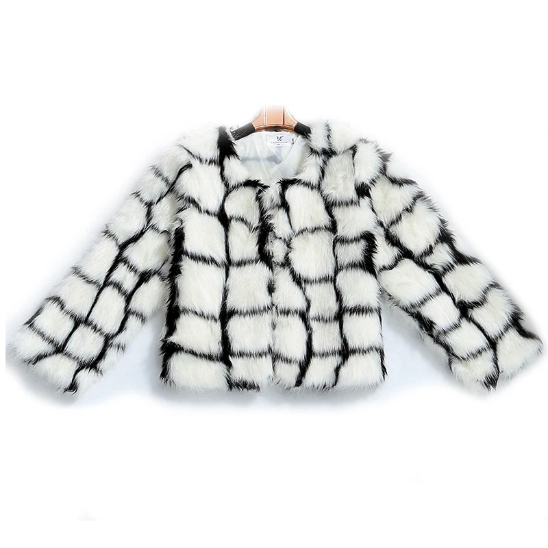 

2019 new fashion Women Black White Patchwork Faux Fox Fur Coat Female Black Red Patchwork Artificial Fur Coat for Women LJLS048