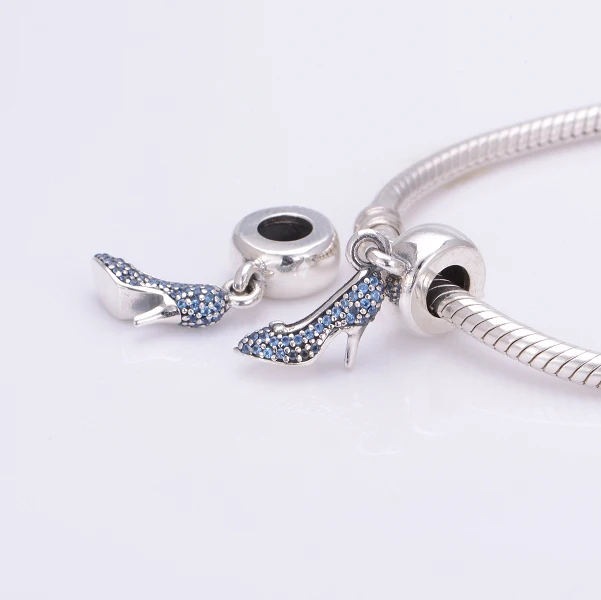 charm pandora scarpa con tacco charm pandora scarpa con tacco