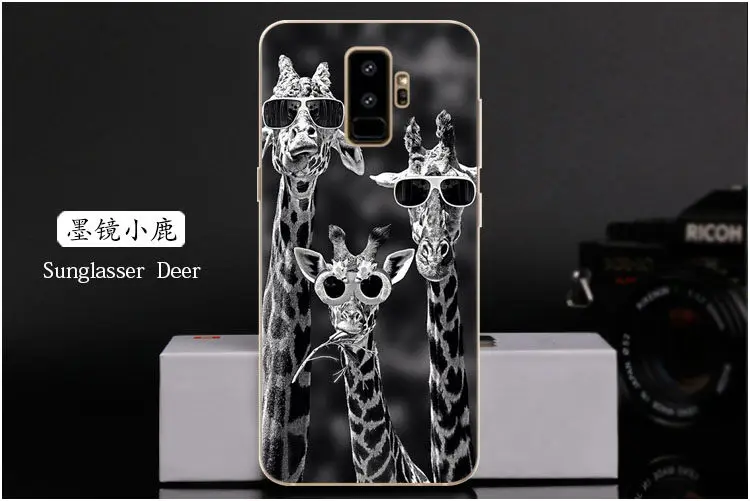  Sunglasser  Deer