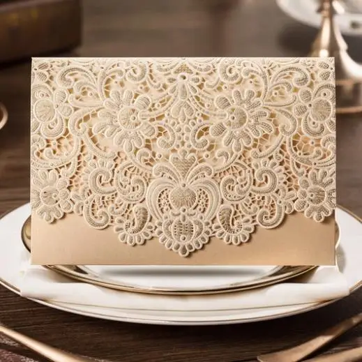 

100pcs/Lot Gold Horizontal Laser Cut Wedding Invitations Cards Kits with Hollow Flora Favors Pearl Paper Cardstock for Customize