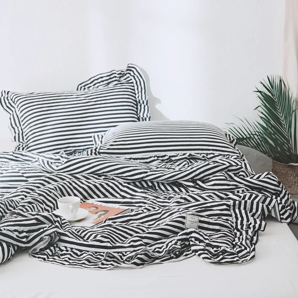 Summer Comforter Quilt Bed Cover Summer Quilt Black and White Striped