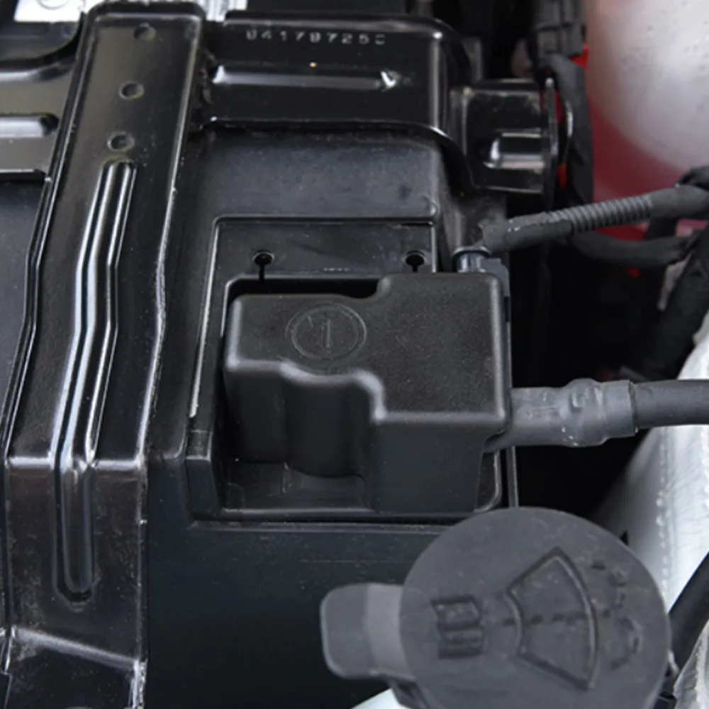 Отрицательная клемма аккумулятора Защитная крышка Специальная модифицированная коробка для защиты батареи двигателя Пылезащитная Крышка Для Chevrolet Equinox
