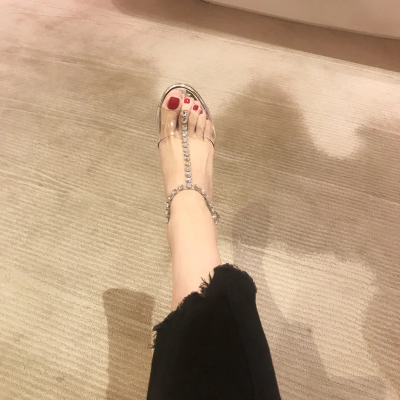 

Shoes female 2019 tide shoes leather rhinestone word with open toe stiletto heels sexy fashion sandals women