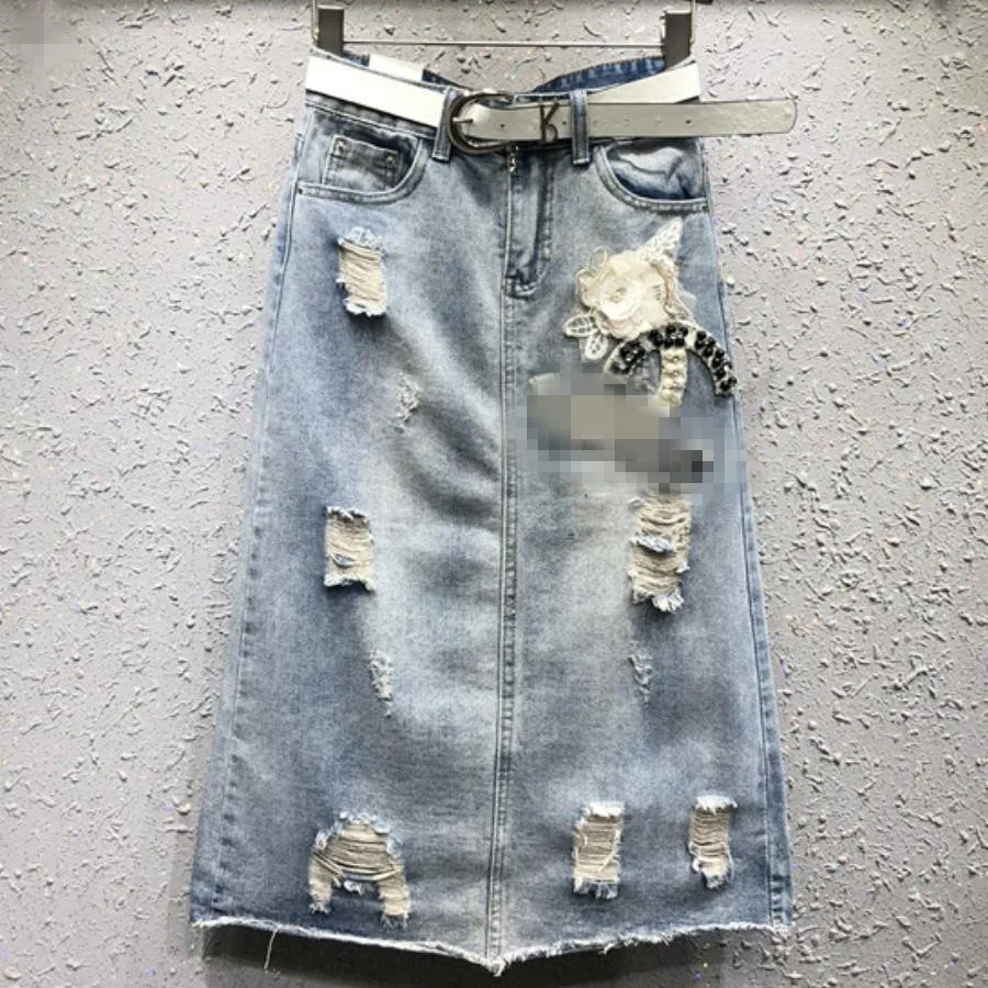 

2019 Summer New Hole Bead Denim Skirt Women High Waist Embroidery Three-dimensional Flower Package Hip Jeans Skirt Girls Skirts