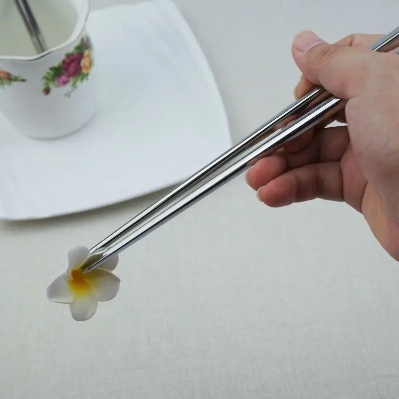 

1 Pair Quality Stainless Chopsticks Square Antiskid Chopsticks Eco-friendly Clean Cutlery Metal Tableware Set 23cm Length