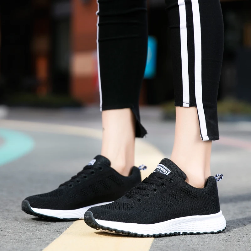 Breathable Sports Shoes Woman 2020 Spring Summer Soft Women Athletic