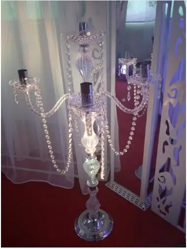 elegant-10-pcs-lot-90-cm-height-Acrylic-5-arms-metal-candelabras-with-crystal-pendants-wedding (4)