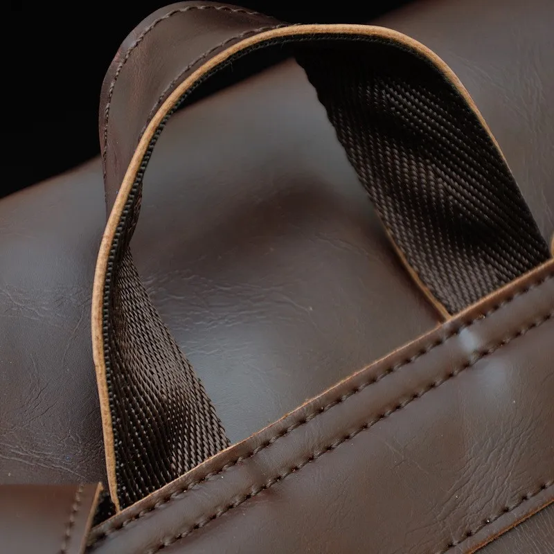 2594782755_1448623844