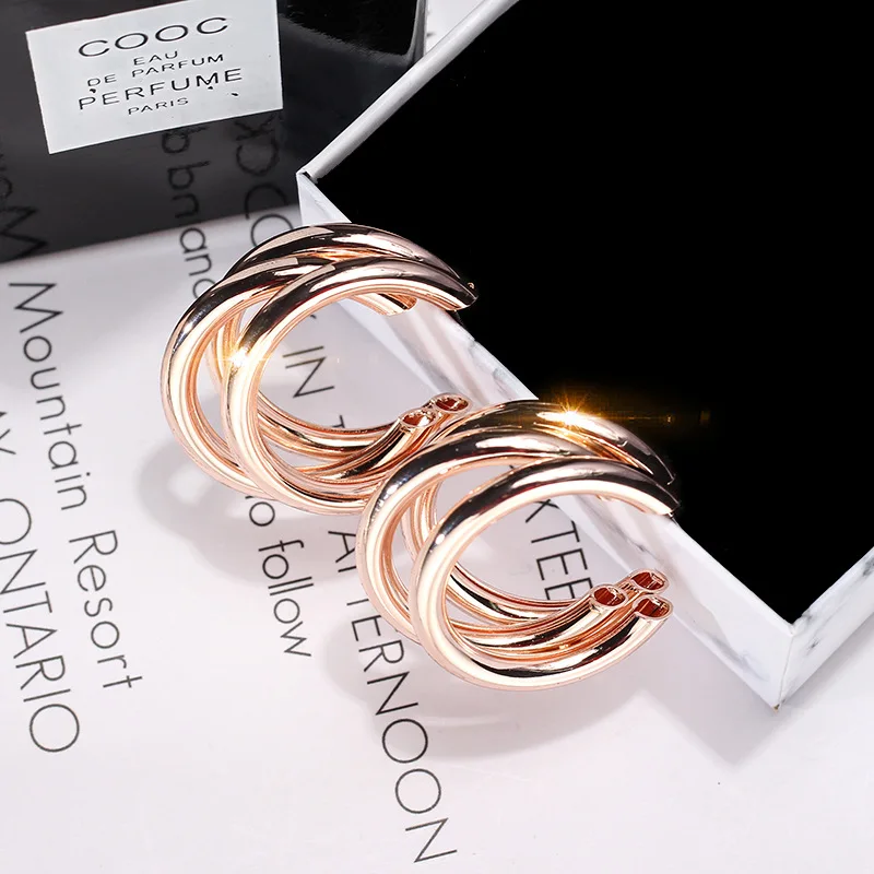 

Hip Hop Simple Multi-layers Circle Stud Earrings Fashion Cool Silver&Gold&Rose Gold Round Earring S925 Silver Needle Z4E738