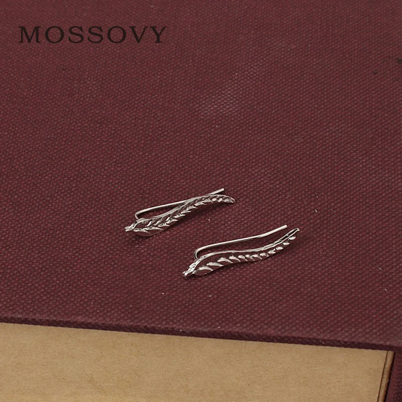 Mossovy простые серьги гвоздики элегантные золотые с металлическим листком дерева