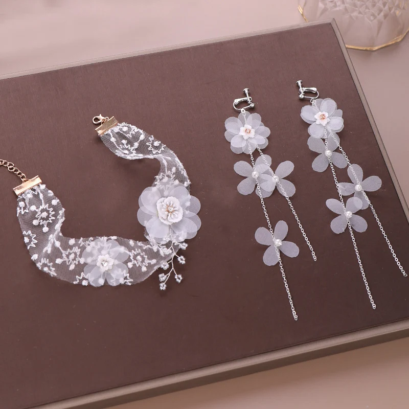

White Lace Tiaras Necklace Earrings Set Yarn Flower Bridal Jewelry Sets Wedding Accessories Women Headpiece Choker Jewellery XH