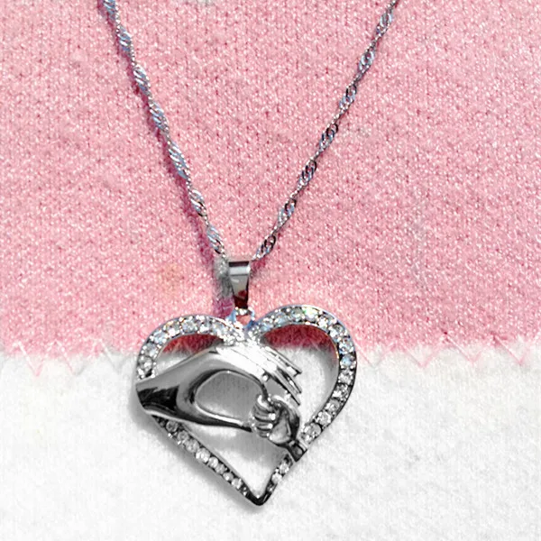Mom Necklace Mother Love Baby Child Heart Pendant Mothers