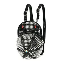 Envío libre 2017 NUEVO Diseñador Del Remache Mochilas Monster Sombrero Forma Mochila Estilo Punky Mochila de Cuero Hechos A Mano Rhinestone Del Diamante