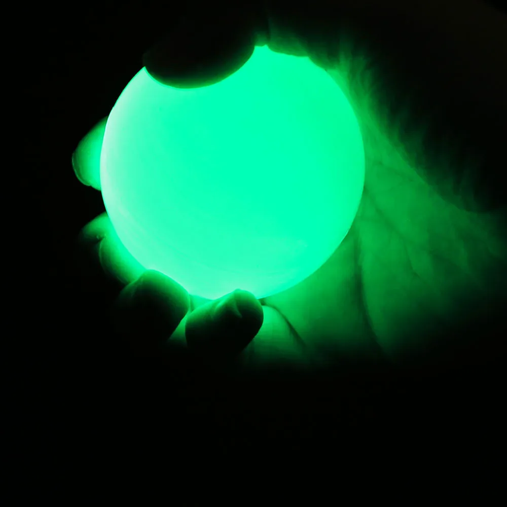 красный прожектор. стильные вывески. световая 7. Amoled ball. световая 7.