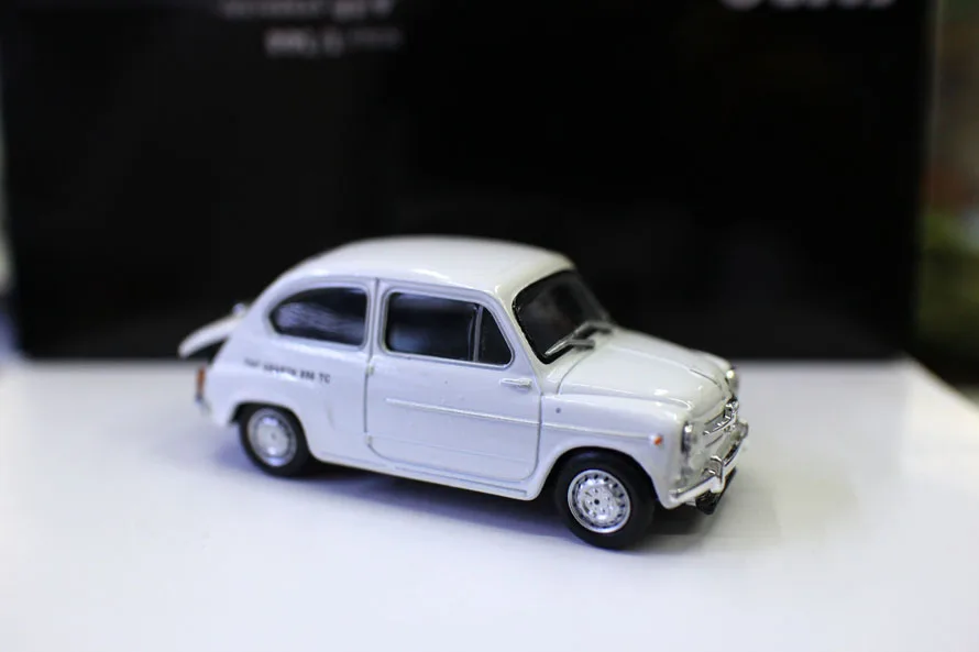 Оригинальная фабричная 1:43 FIAT ABARTH 850 TC 1963 игрушечная машинка из сплава, игрушки для детей, литая под давлением модель автомобиля, подарок на день рождения