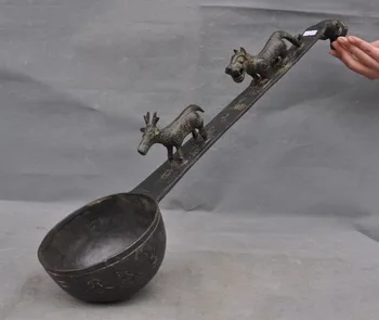 

wedding decoration 24"Old Chinese Bronze Ware Ancient Folk deer beast head Ladle Scoop Spoon Statue