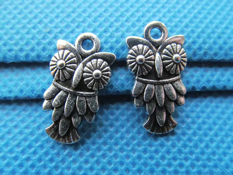 

Large Hollow out Antique silver tone Night owl Frame Pendant Charm Finding,stomachy,stretch large wing, fit 2pcs rhinestone