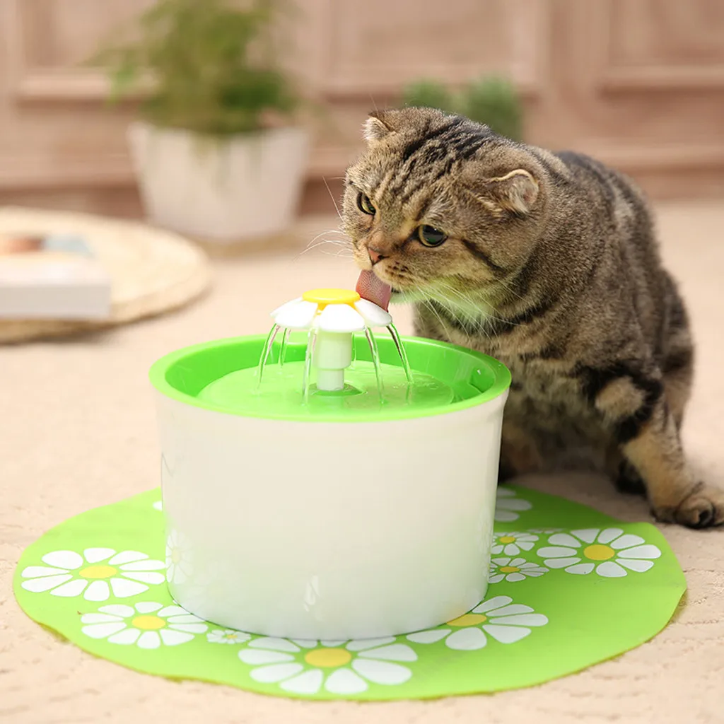 

Silicone Water Dispenser Pet Mat Small Flower Printed Pet Anti-Splash Mat Prevent getting wet on the ground Dispenser Pet Mat