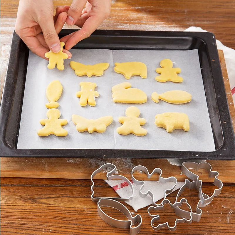 Christmas Cookie Cutters Stainless Steel Cute Animal Candy Shape Biscuit Mold DIY Fondant Pastry Decorating Baking Cooking Tools - Image 4