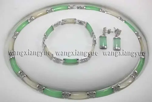 

hot sell new - Fast shipping Natural Green & White Jade Link Necklace Bracelet earrings Set (A0511)