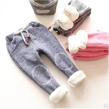 Детские Бархатные утепленные спортивные штаны; коллекция года; сезон осень-зима; повседневные флисовые брюки с заплатками для мальчиков и девочек