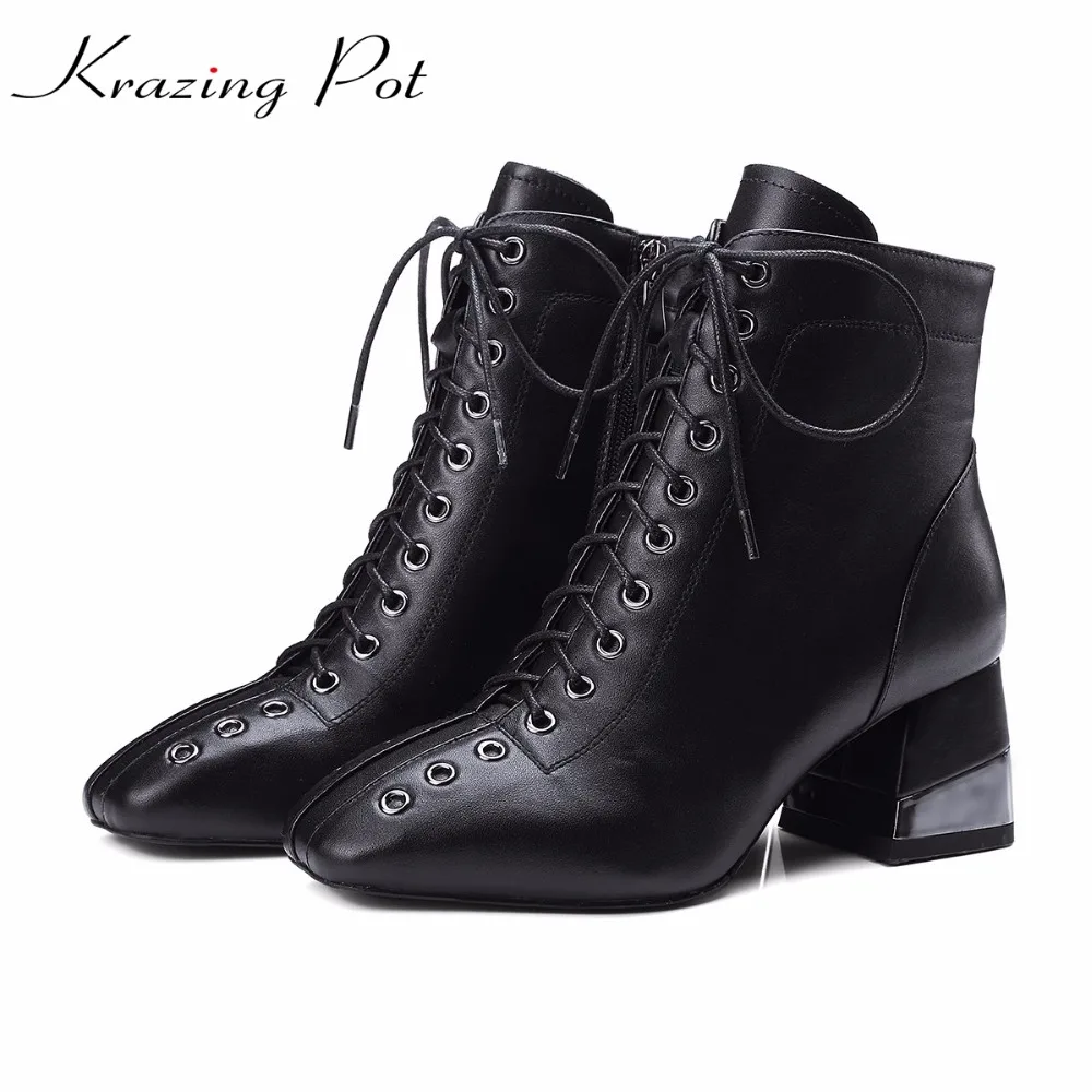 

Krazing Pot new full grain leather rivets lace up high street fashion Chelsea boots superstar big size European ankle boots L6f3