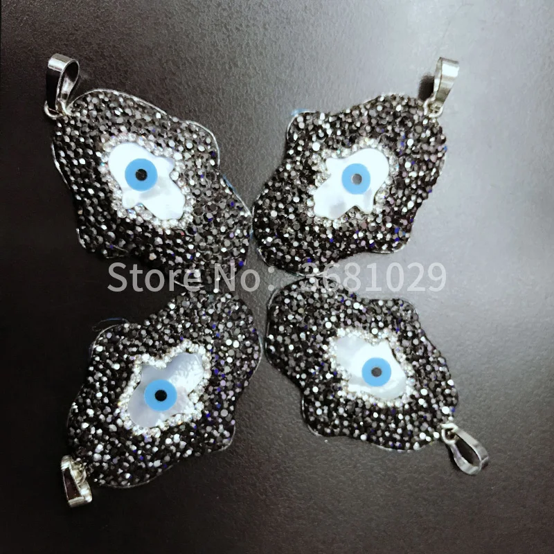 

Luxury studded with crystal pendant, women love jewelry a pack of ten about 57 grams