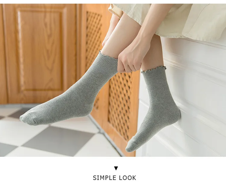 Весенне-осенние хлопковые носки в Корейском стиле; милые носки высокого качества; Женские однотонные носки