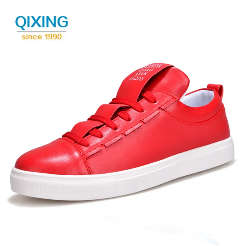 High Quality Men's Skateboarding Shoes Outdoor Walking Lace Up Flat