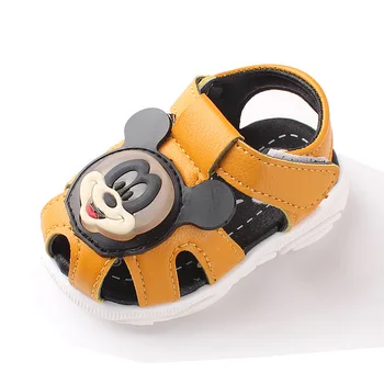 

Disney children's non-slip soft bottom boy girl baby first walker cartoon Mickey LED lights
