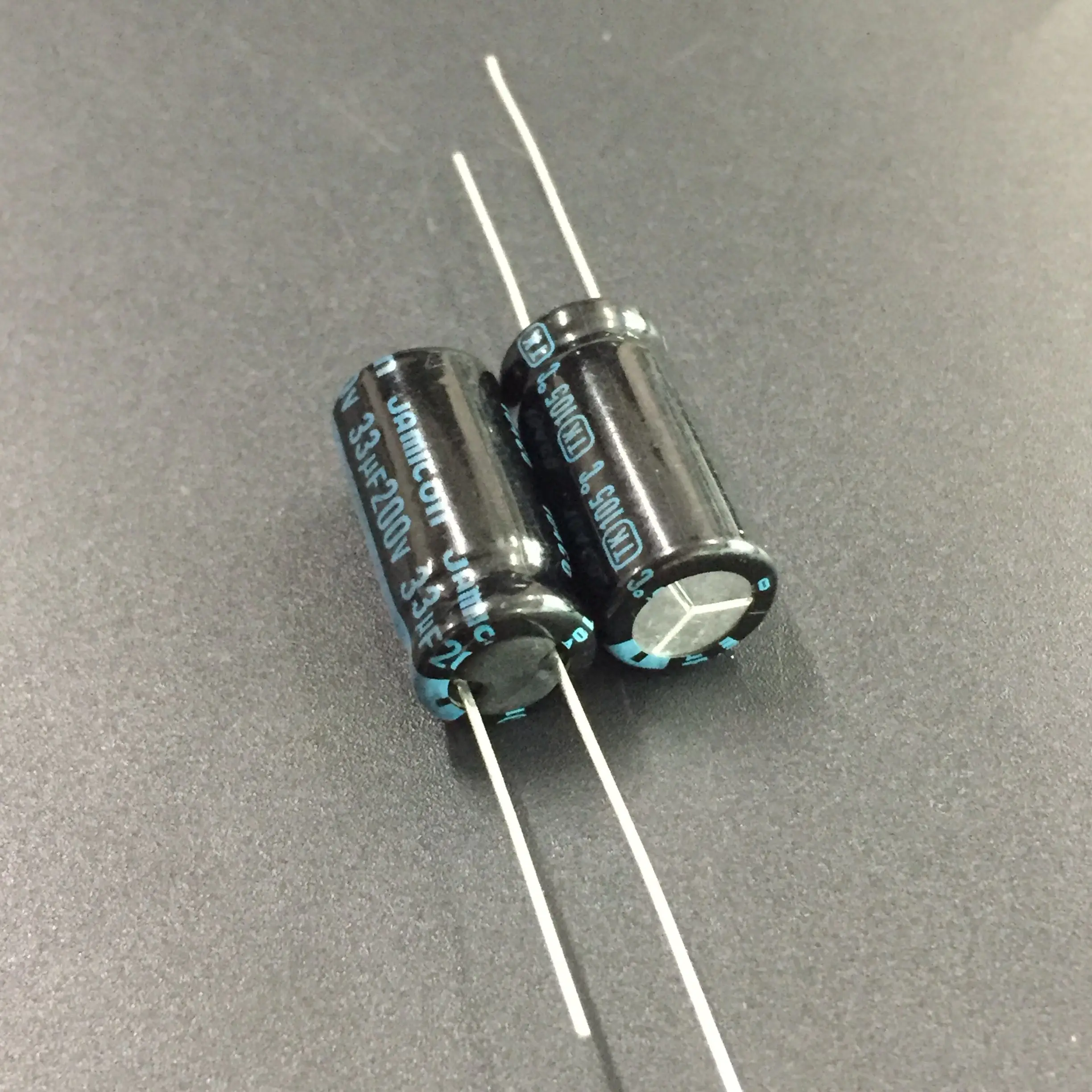10 шт/100 шт 33 мкФ 200V JAMICON TK серии 10x20 мм Высокое качество 200V33uF алюминиевый