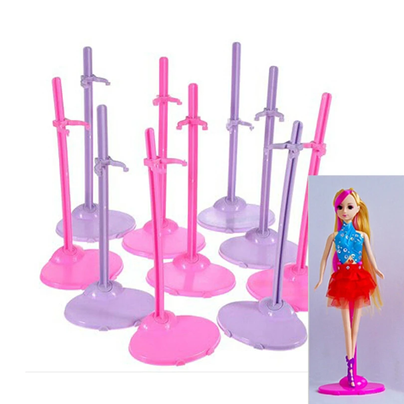 selling barbie dolls