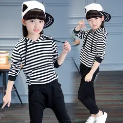 Детская одежда Спортивный костюм Новинка весны 2017 года Обувь для девочек с капюшоном и длинными рукавами комплект из двух предметов