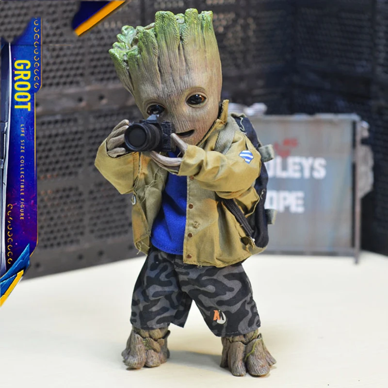 

Life Size groot Marvel Guardians of The Galaxy Avengers Cute Baby Young Tree Man 25CM Action Figure KO's HT Hot Toys Legends